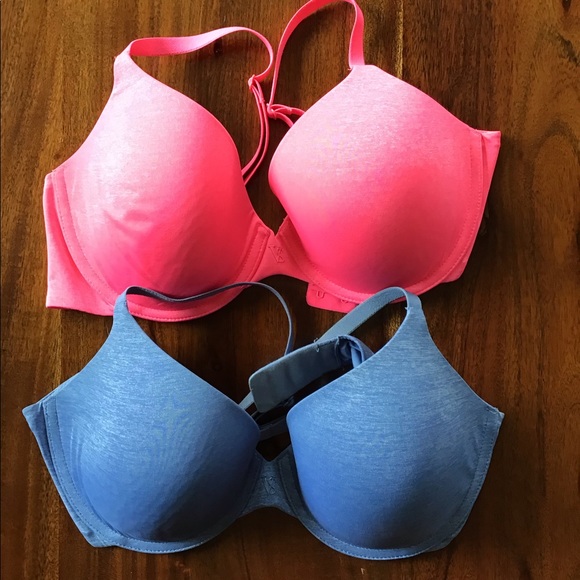 Victoria’s Secret 2 pk bras - Picture 2 of 5